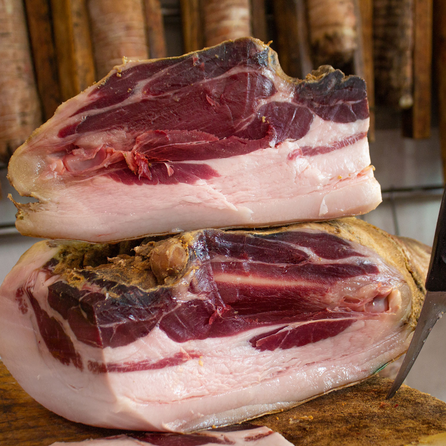PROSCIUTTO CRUDO - MAIALINO NERO CASERTANO 500-1000g